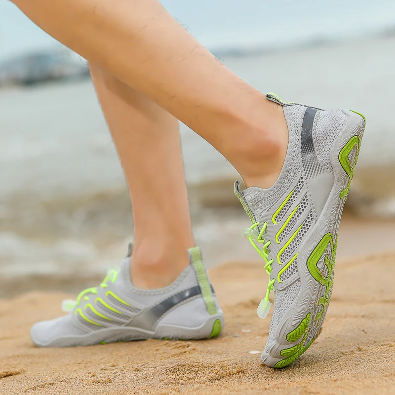 New Men Water Shoes Aqua Shoes - Fishing Boat Trailer reseña y precio